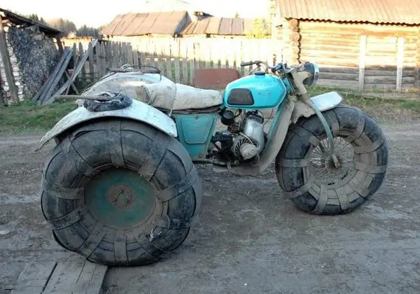 How to make a swamp buggy from a motorcycle