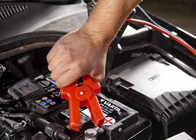 How to make your own car battery charger