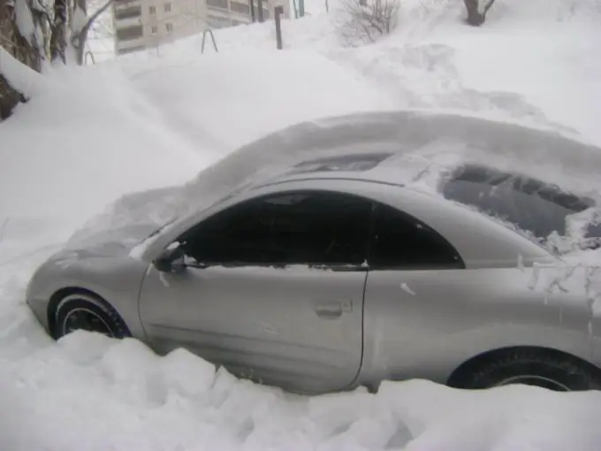 How to get out of a snowdrift